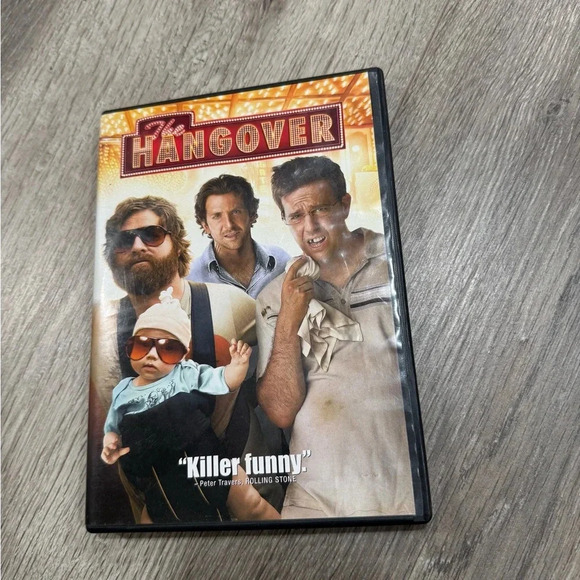 2/$15 The Hangover Dvd movie - Picture 1 of 2